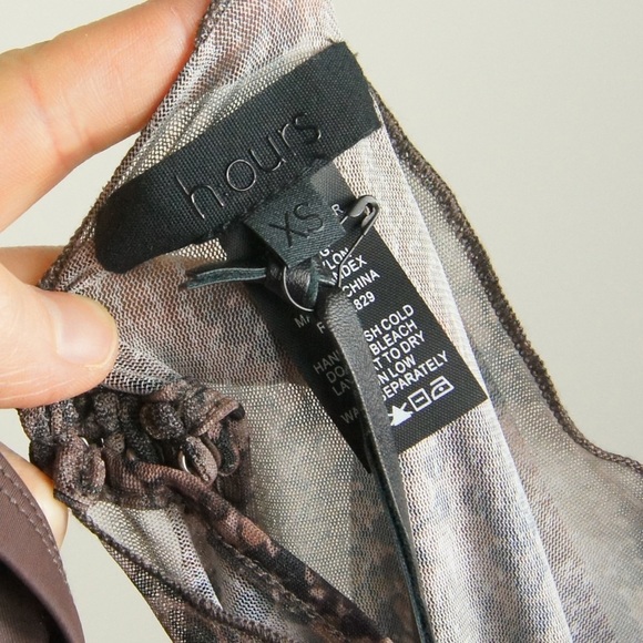 H:ours 2 Piece Brown Snakeskin Dress - Picture 5 of 5